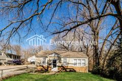 5302 Ne 49th St - Photo 1 of 1