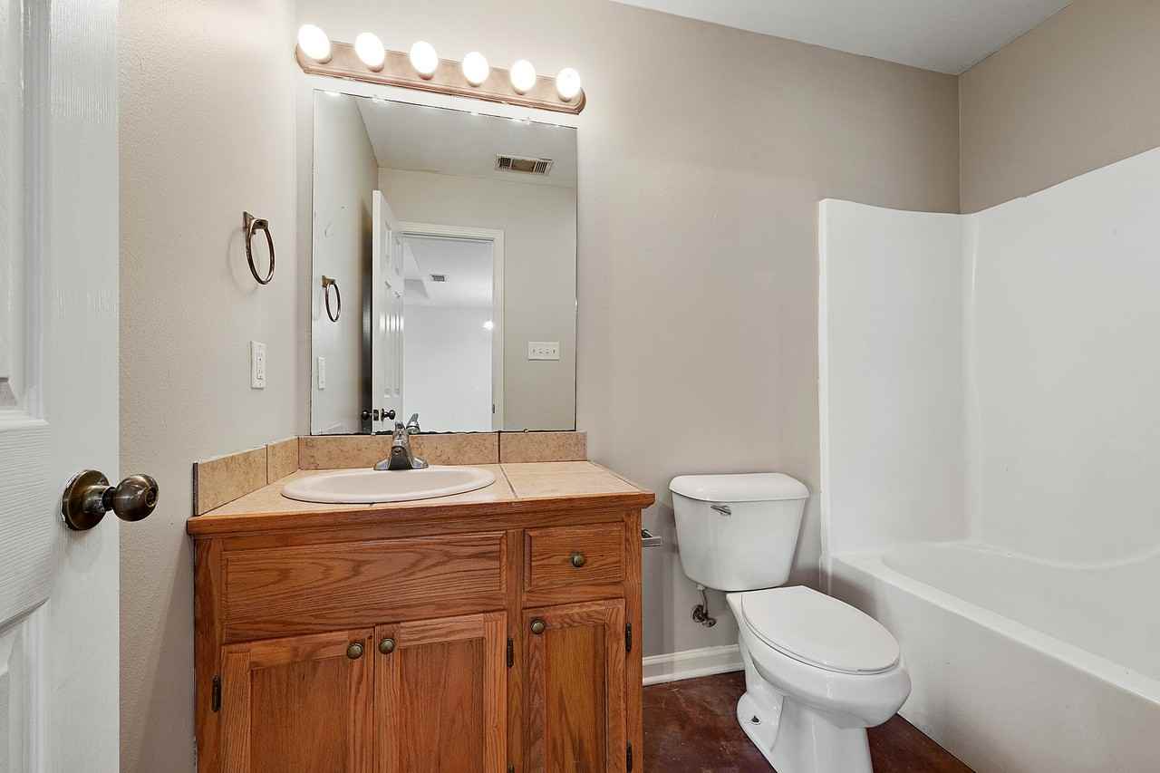 30090 Mayer Street - Photo 3 of 21