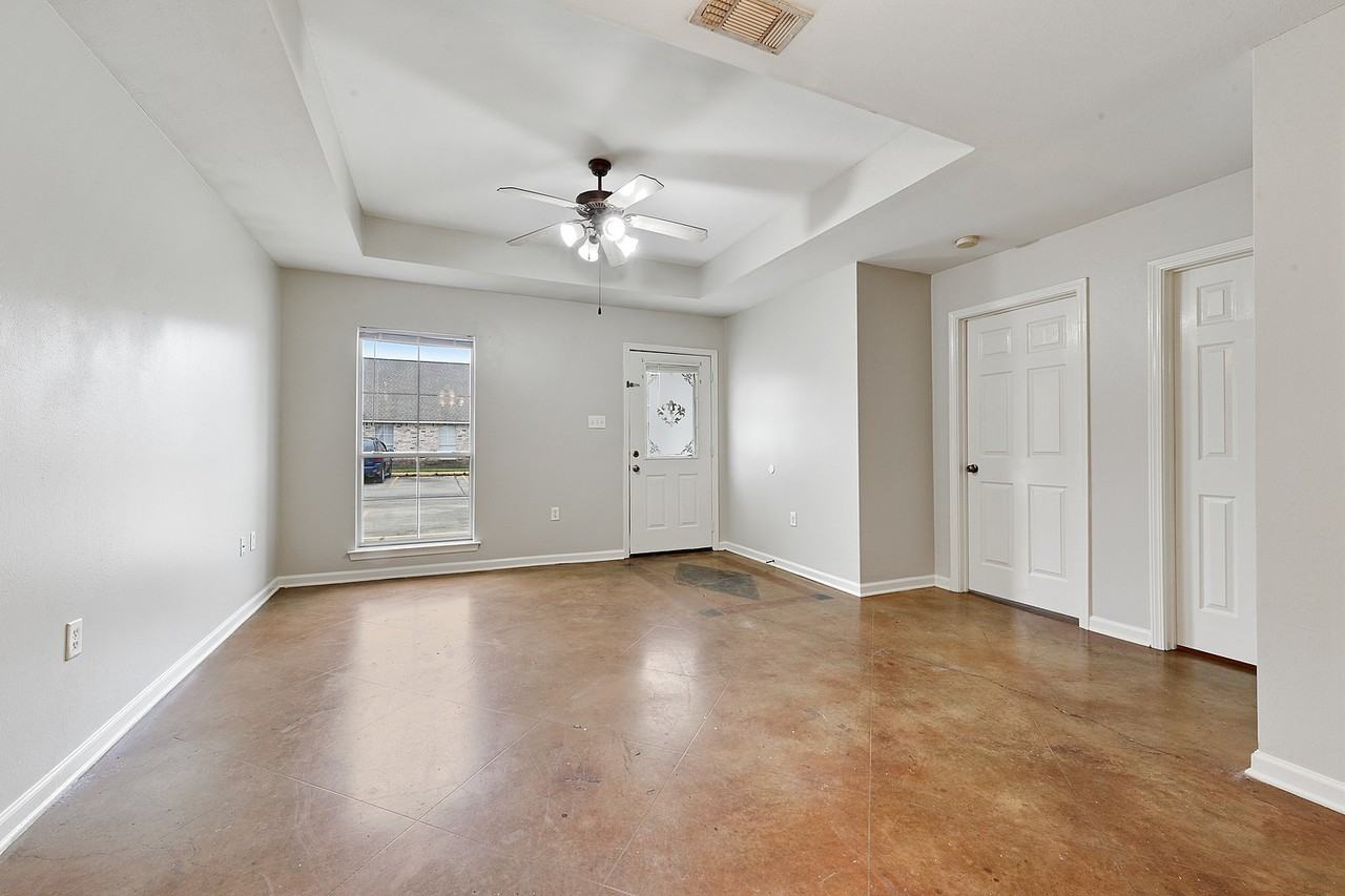 30090 Mayer Street - Photo 7 of 21