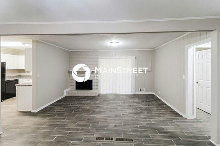 481 Stephenson Rd - Photo 3 of 16