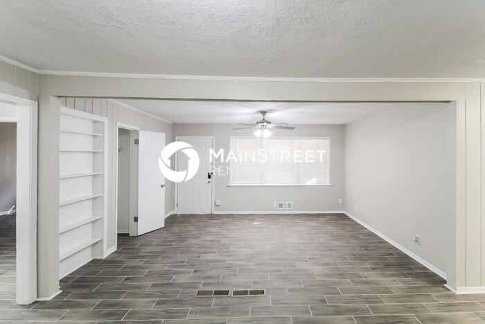 481 Stephenson Rd - Photo 4 of 16