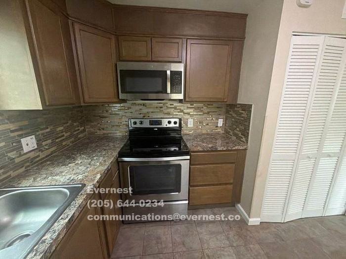 972 Concord Ave - Photo 7 of 29