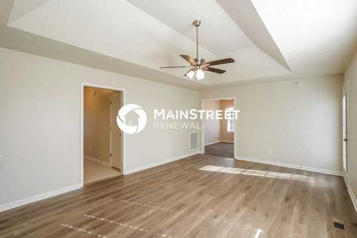 149 Putter Point Dr - Photo 4 of 17