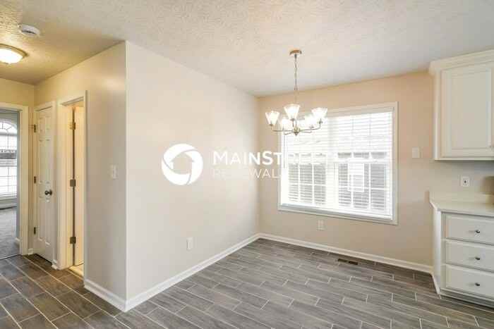 149 Putter Point Dr - Photo 5 of 17