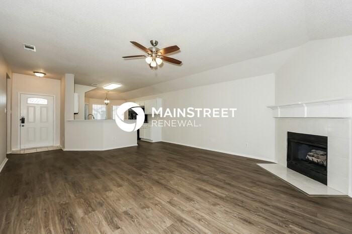 922 Kim Ln - Photo 4 of 17