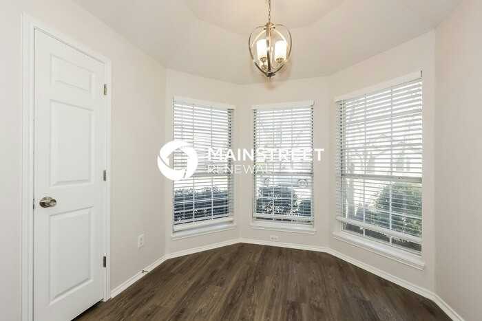 922 Kim Ln - Photo 6 of 17