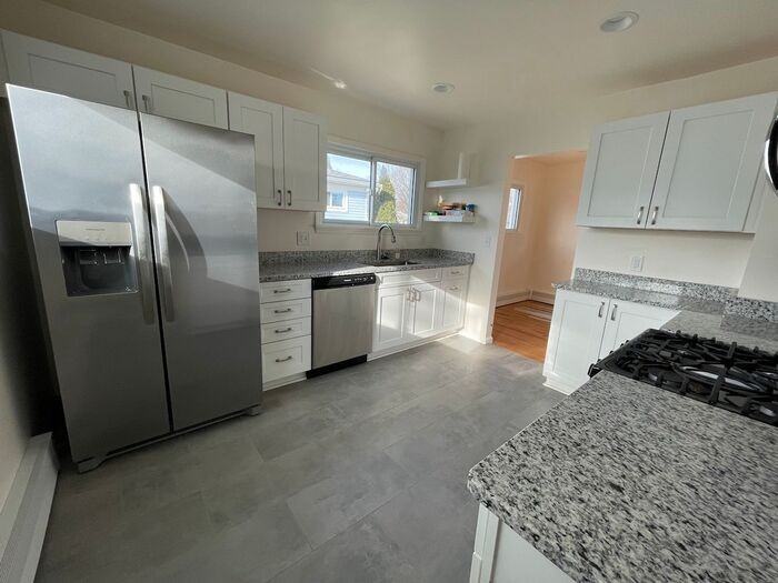 4045 Kempf St - Photo 5 of 18