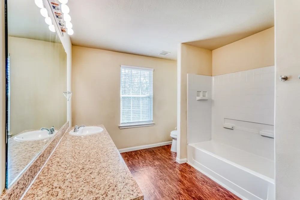 10038 Locke Ln #NA - Photo 3 of 12