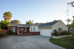 18349 Sylvan St #NA - Photo 1 of 1