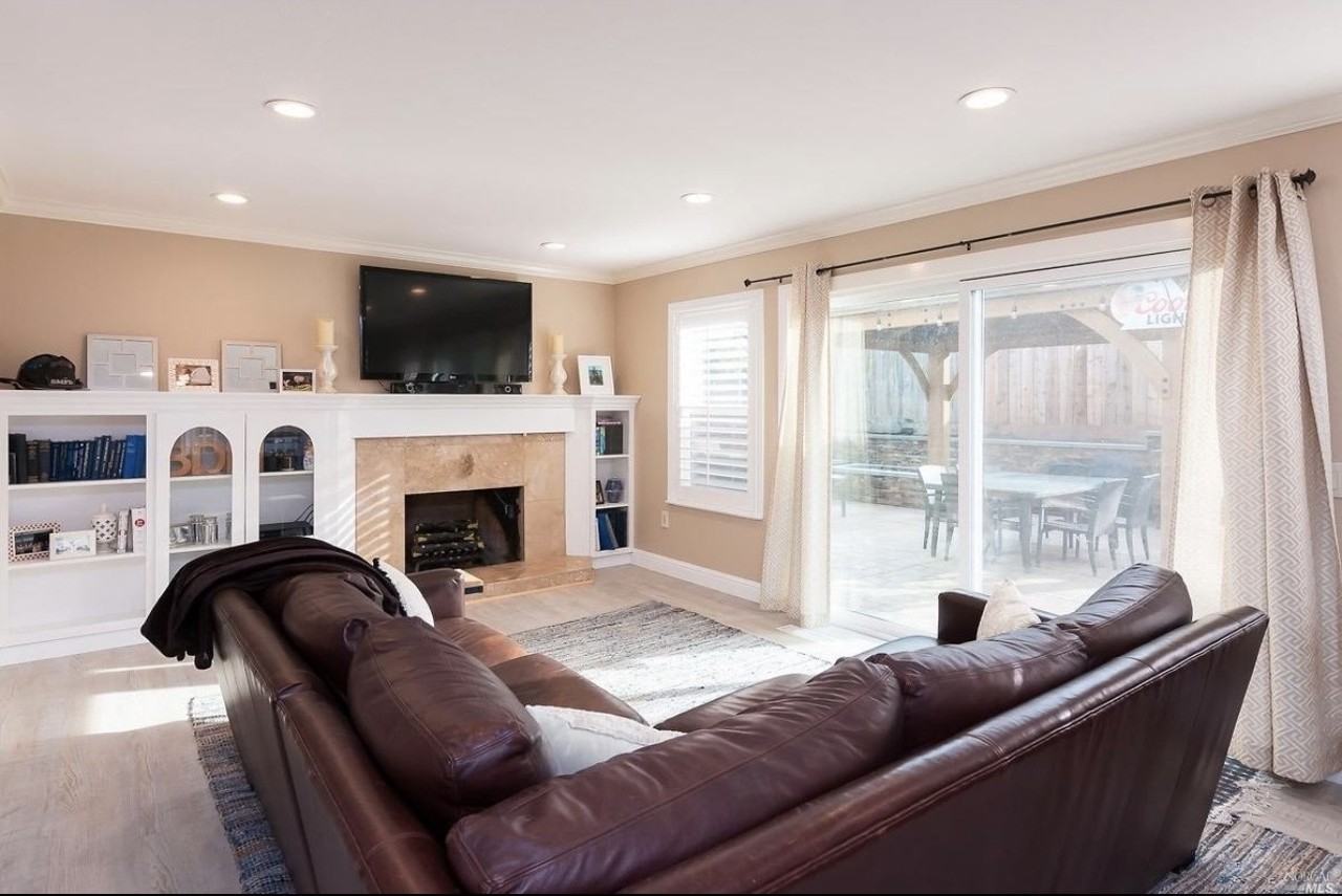 160 Clearview Ct #NA - Photo 6 of 20