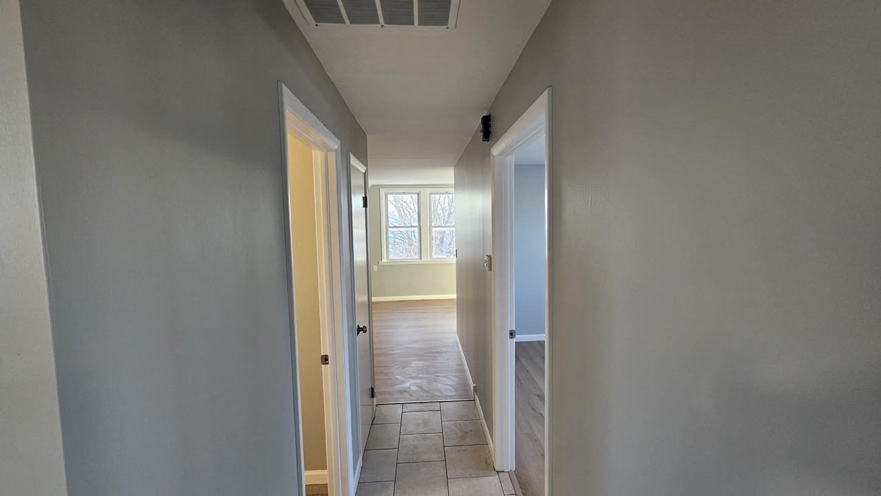 4615 S Komensky Ave #2 - Photo 6 of 12