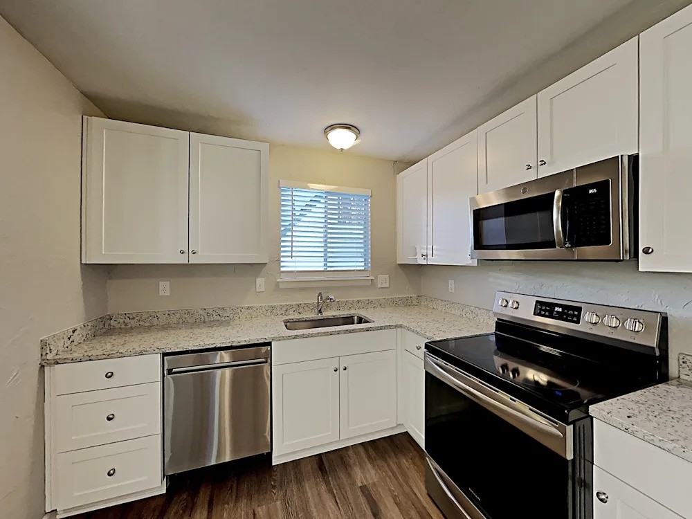 18020 E Bellewood Dr #NA - Photo 5 of 8