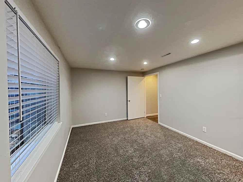 18020 E Bellewood Dr #NA - Photo 7 of 8