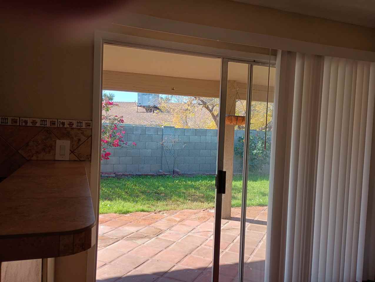 6913 E Kathleen Rd #NA - Photo 5 of 31