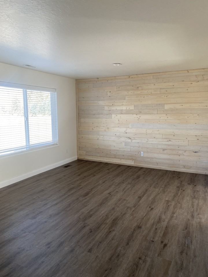 777 E Main St Unit 2 #2 - Photo 7 of 14