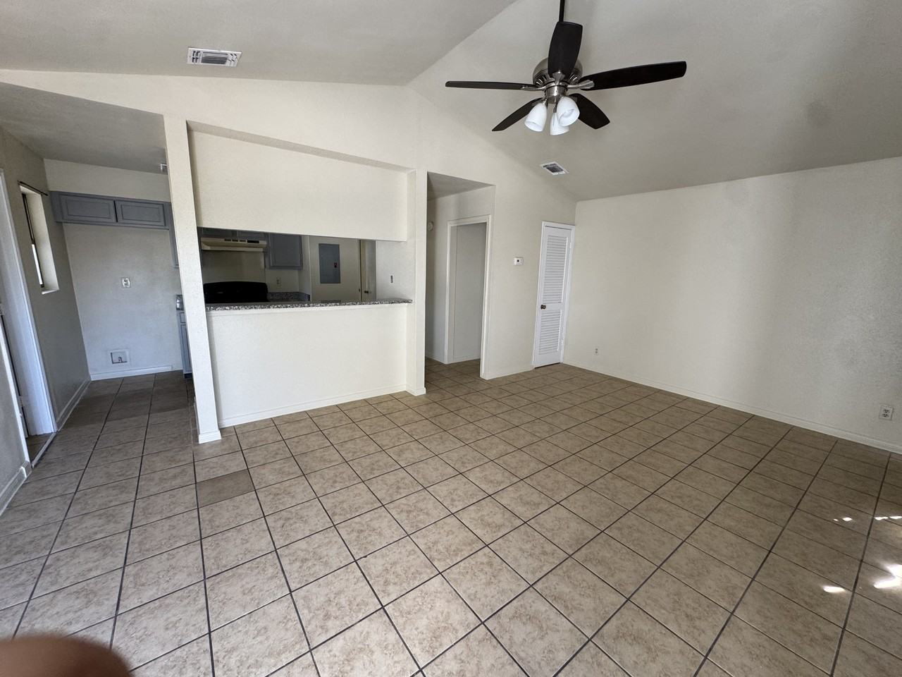 7526 Windsor Oaks #7526 - Photo 3 of 16