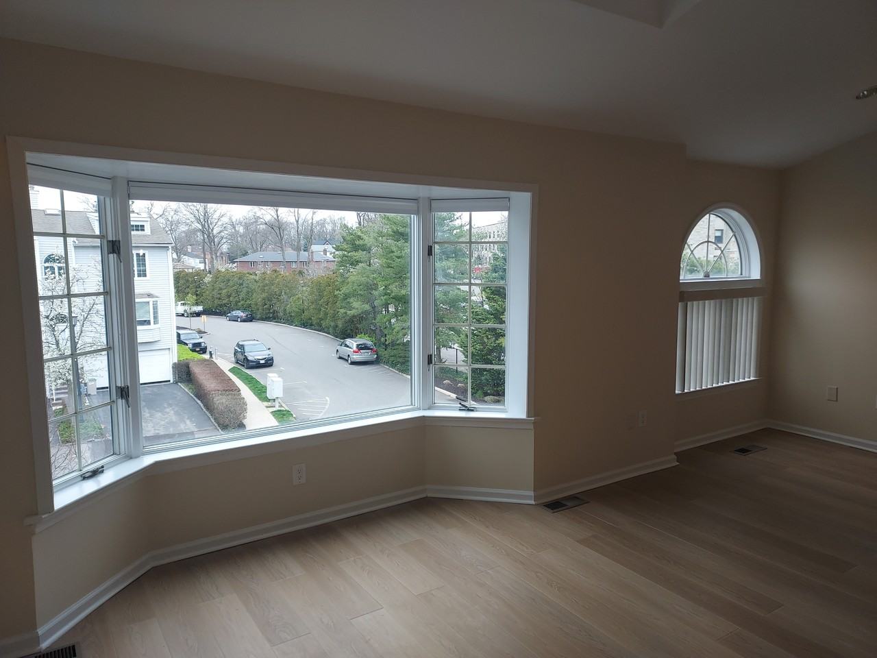 23970B Oak Park Dr #70B - Photo 5 of 30