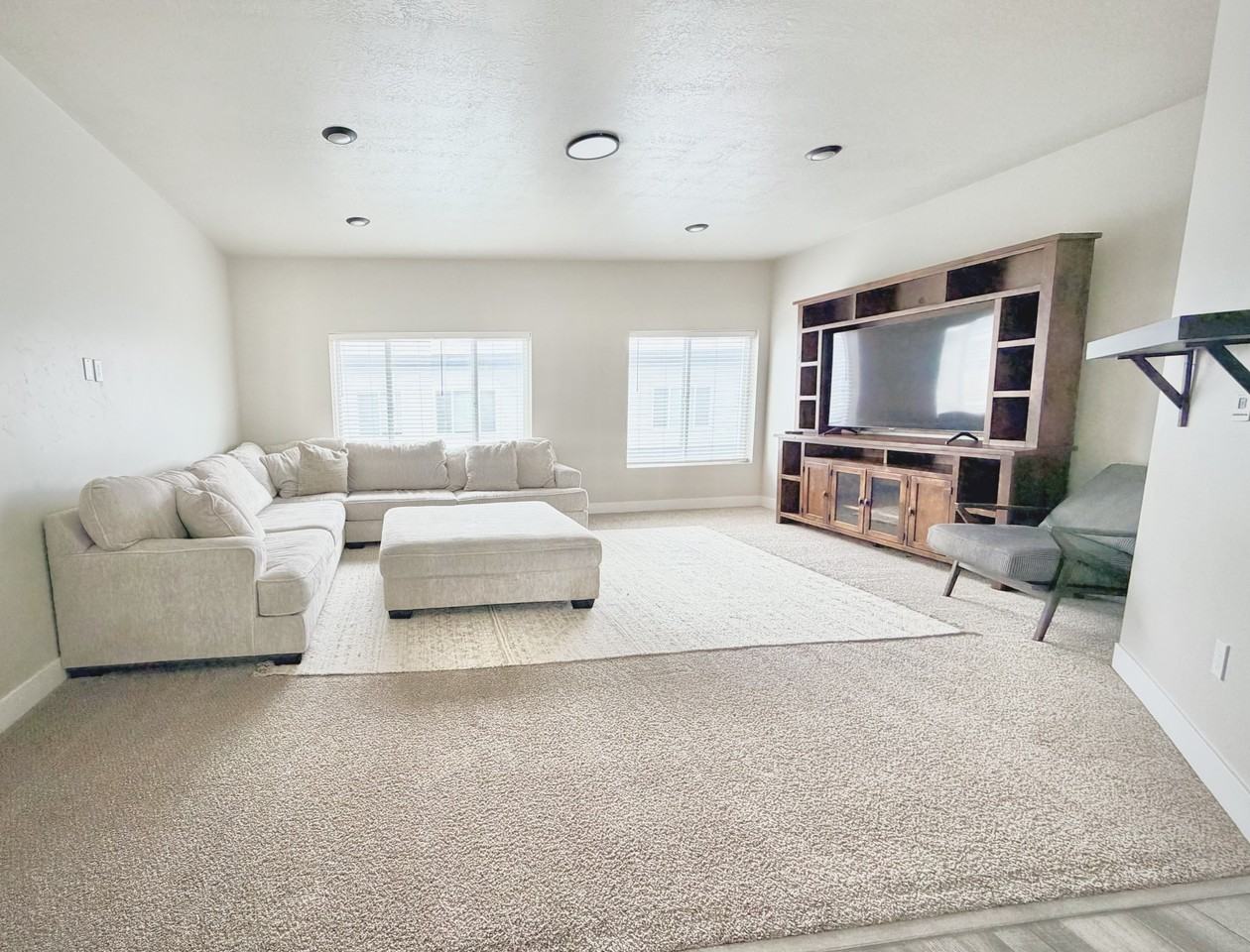 703 En - Photo 4 of 17