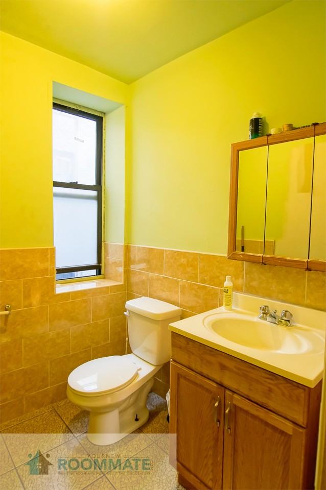 Eastern Pkwy #4 - Photo 5 of 6