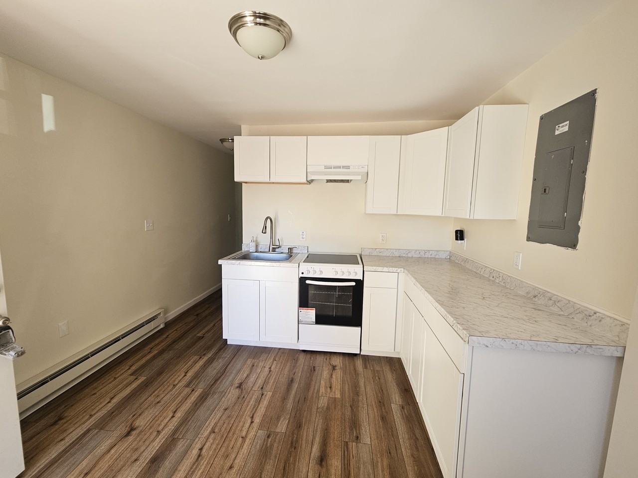 11ST N Church St #1 - Photo 3 of 9