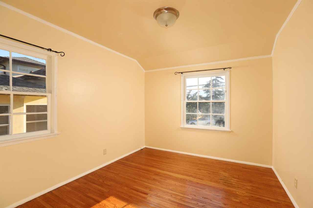 4320 Briggs Ave - Photo 7 of 13