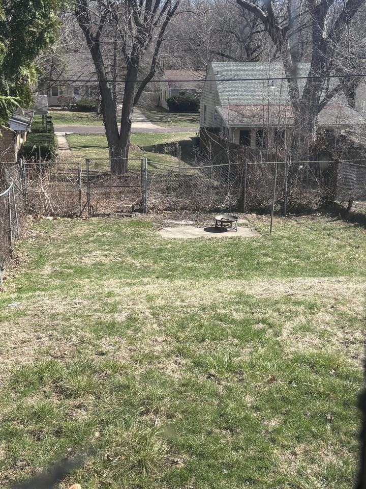 2222 N Ellis St #1 - Photo 7 of 7