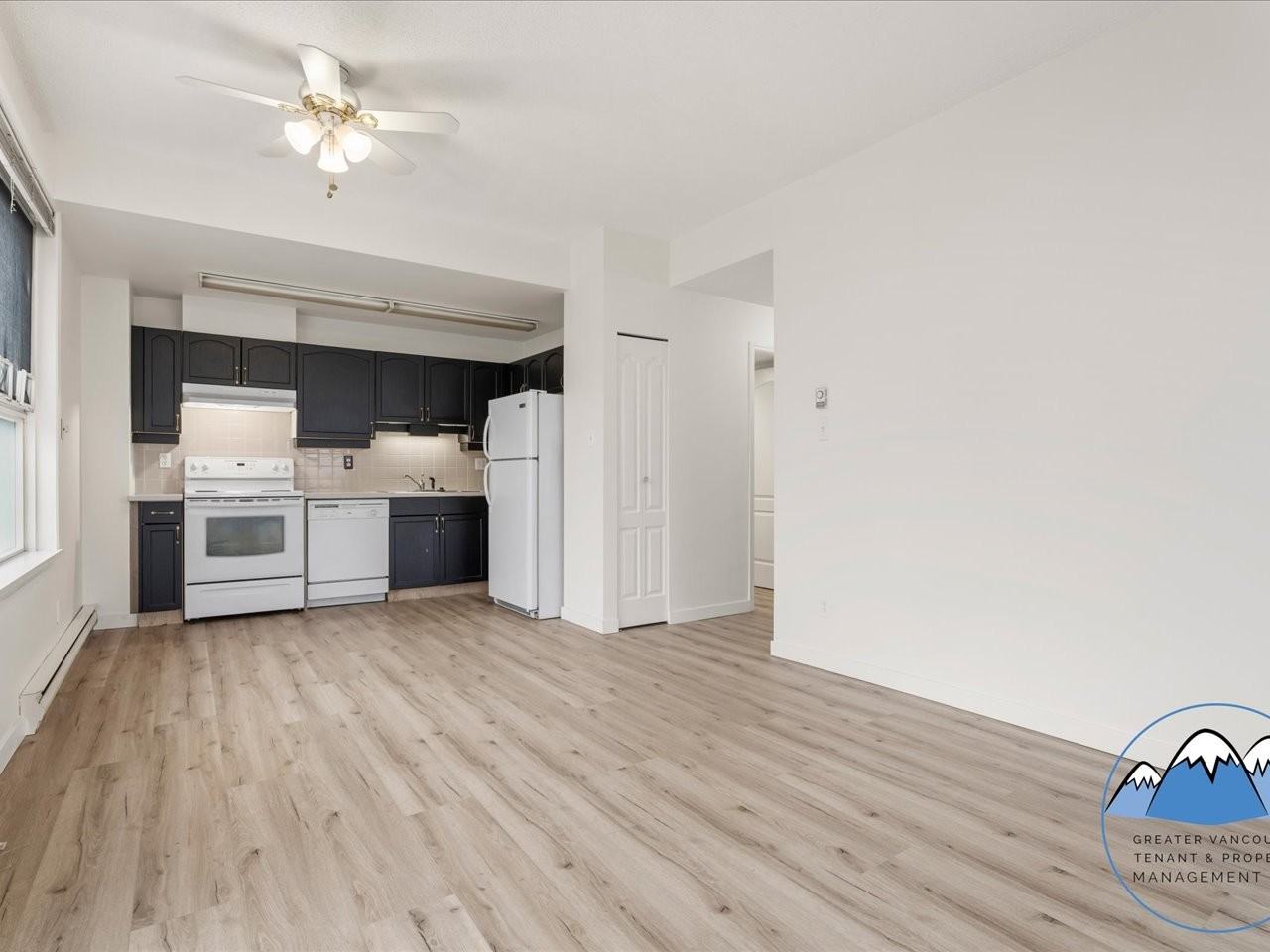 1250 Quayside Dr - Photo 2 of 29