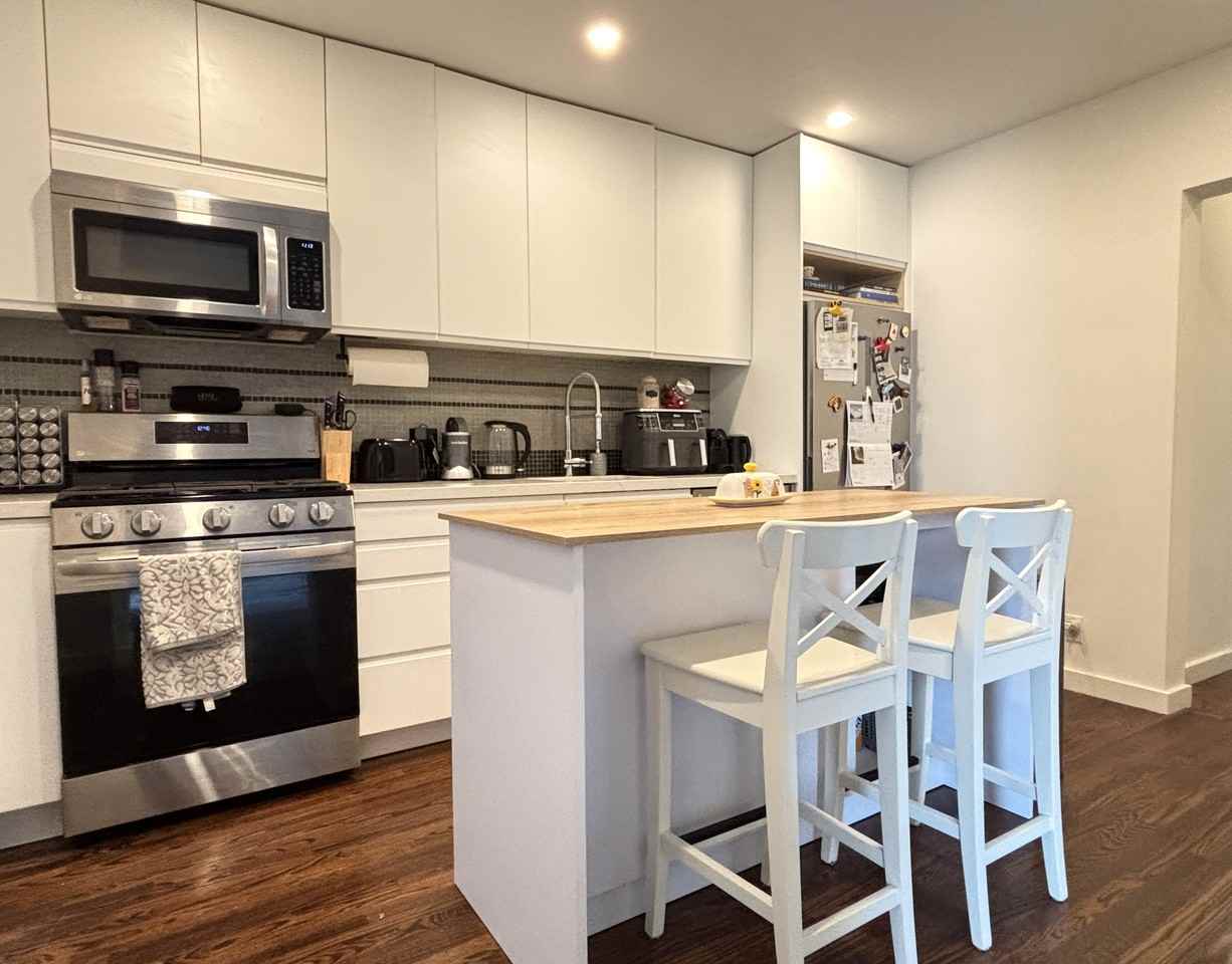 89 Gladstone Avenue #2 - Photo 6 of 23