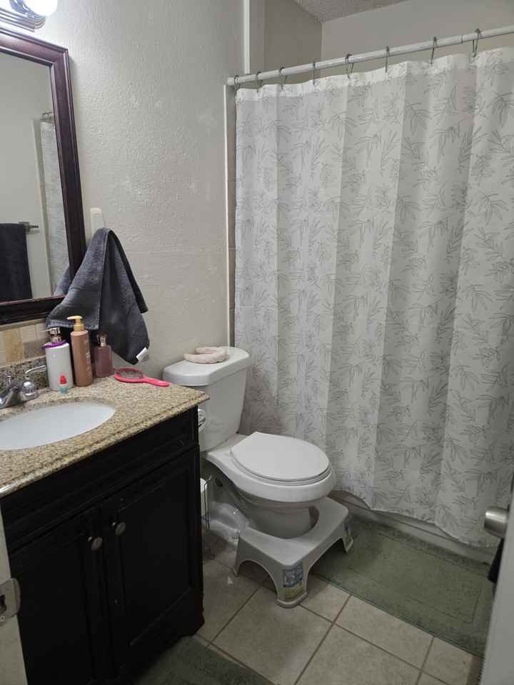 417 Loma Linda Dr #2 - Photo 6 of 8