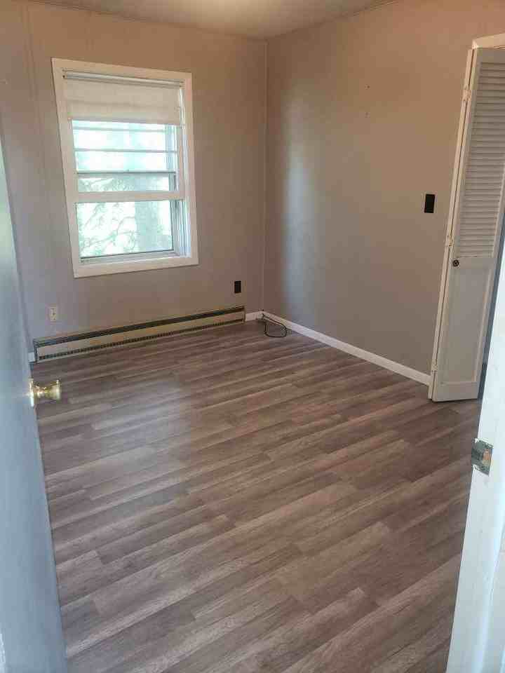 211 W Merrill Ave #1-2 - Photo 3 of 6