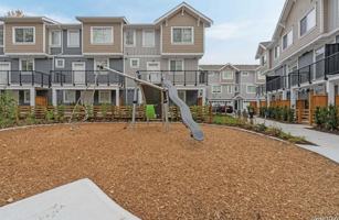 featured image of 23108 Lougheed Hwy #4