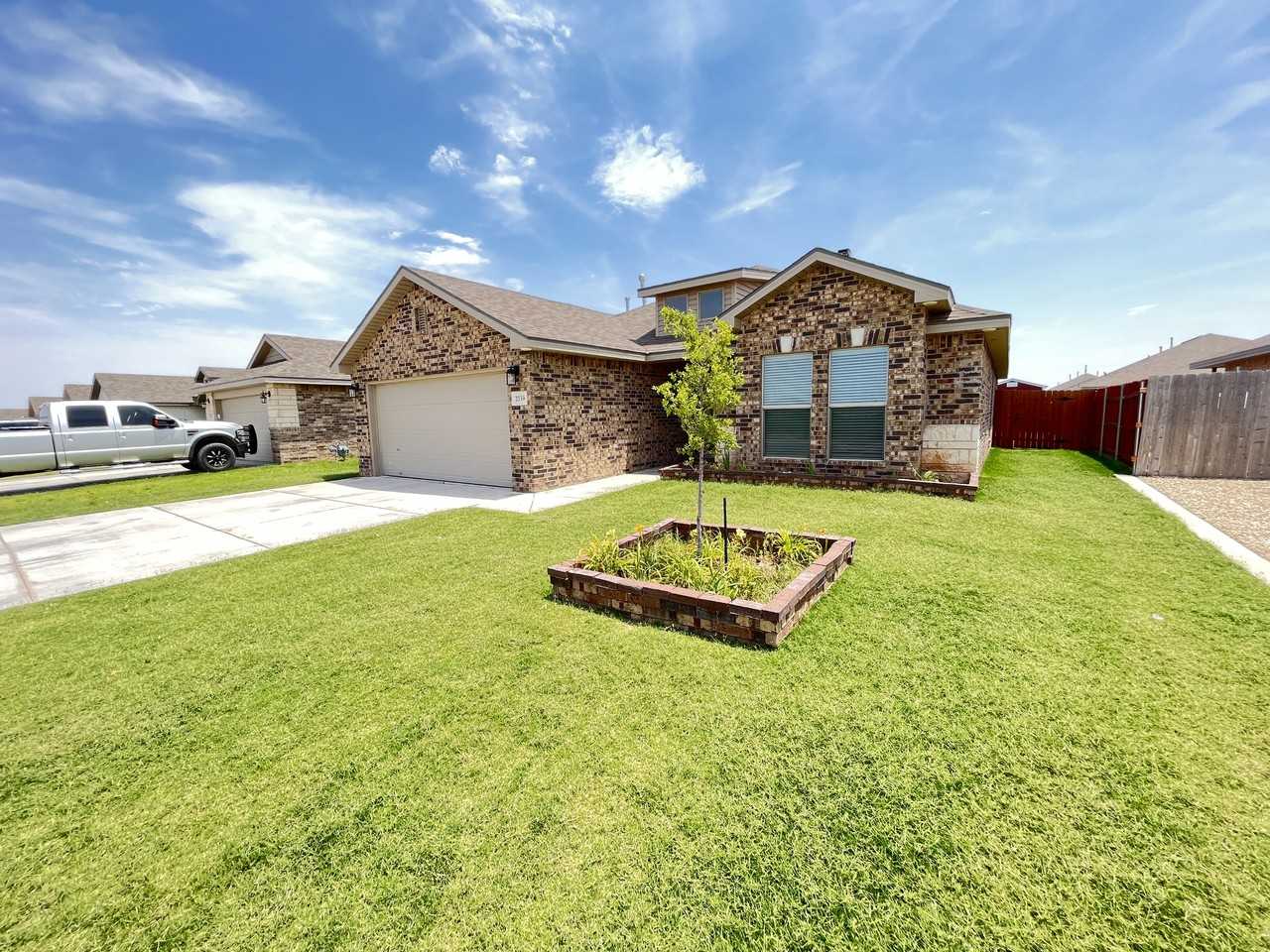 2339 143rd St #1 - Photo 3 of 29