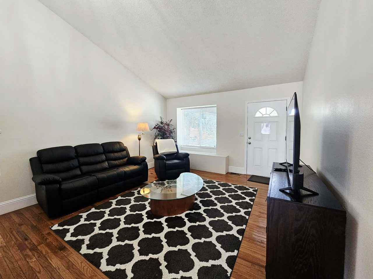 7486 Liberty Bell Dr #1 - Photo 5 of 30