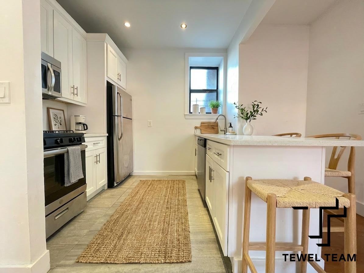 172 West 133rd Street #5E - Photo 6 of 13