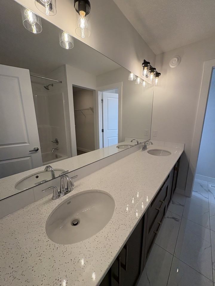 147 Mitchell Way Northwest - Photo 7 of 12