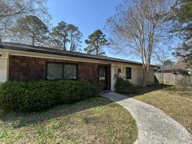 405 Kingston Rd - Photo 1 of 1