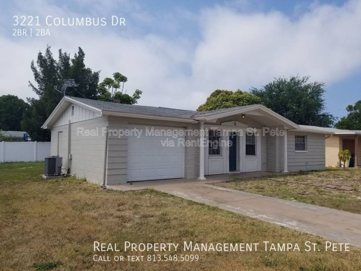 3221 Columbus Dr - Photo 2 of 10
