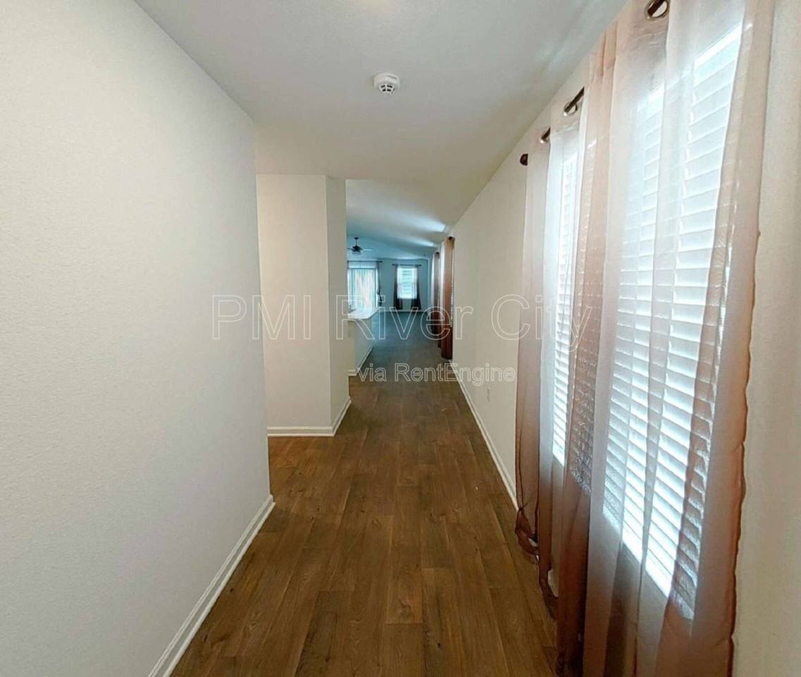 12619 Cucumber Tree St - Photo 2 of 10