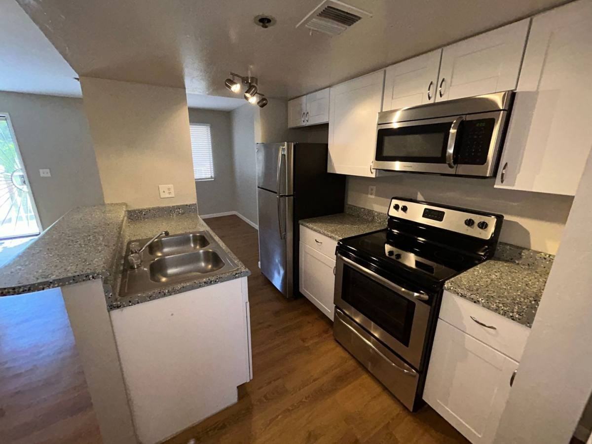 12123 W Bell Rd #338 - Photo 2 of 10