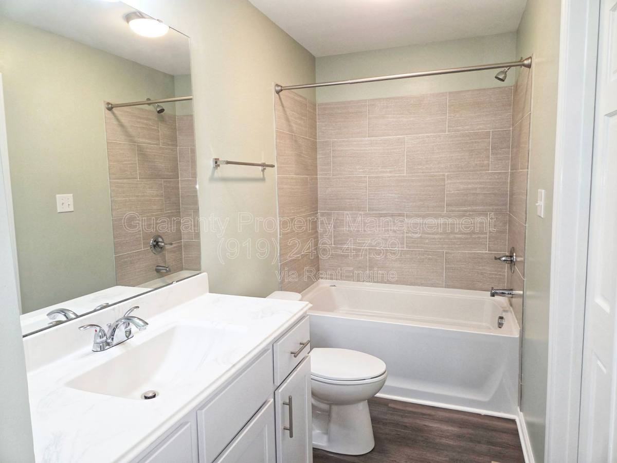 6241 Waterside Ln - Photo 7 of 10