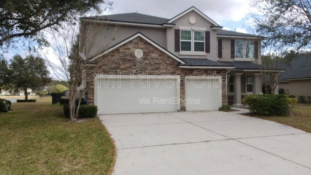 2099 Club Lake Dr - Photo 2 of 10