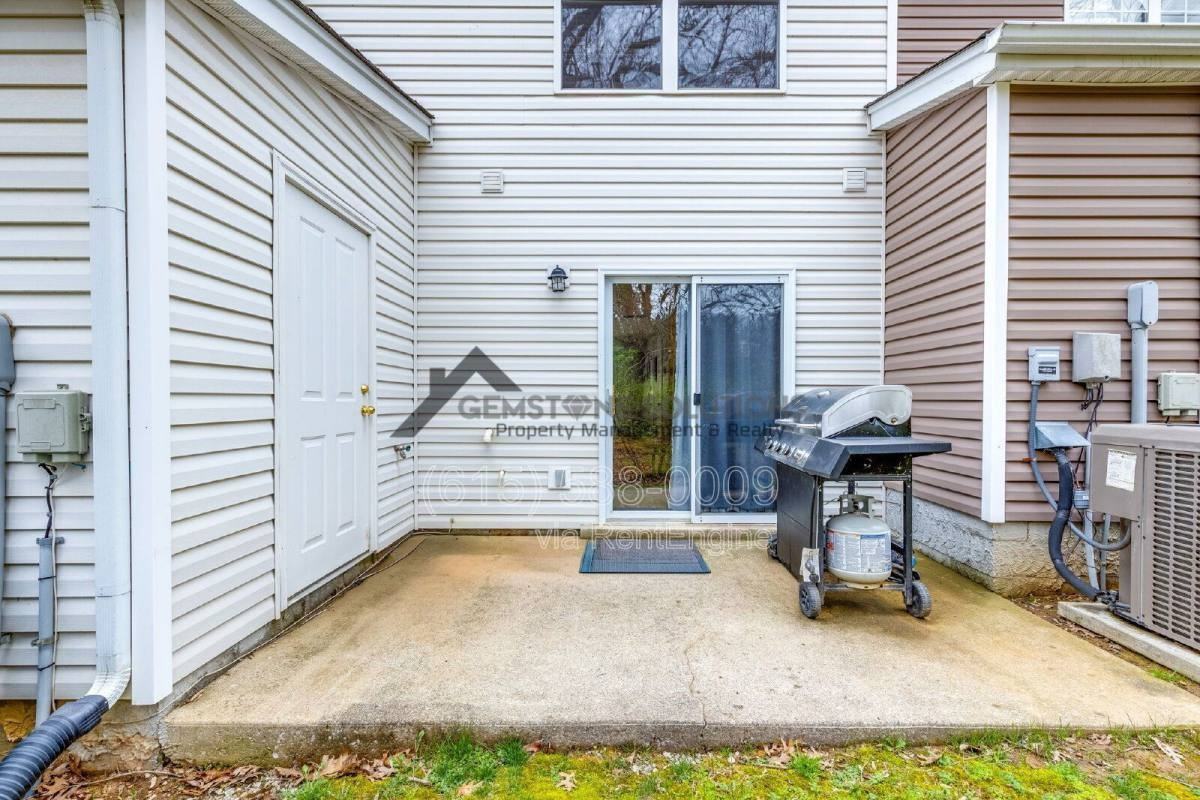 668 Flintlock Ct - Photo 5 of 10