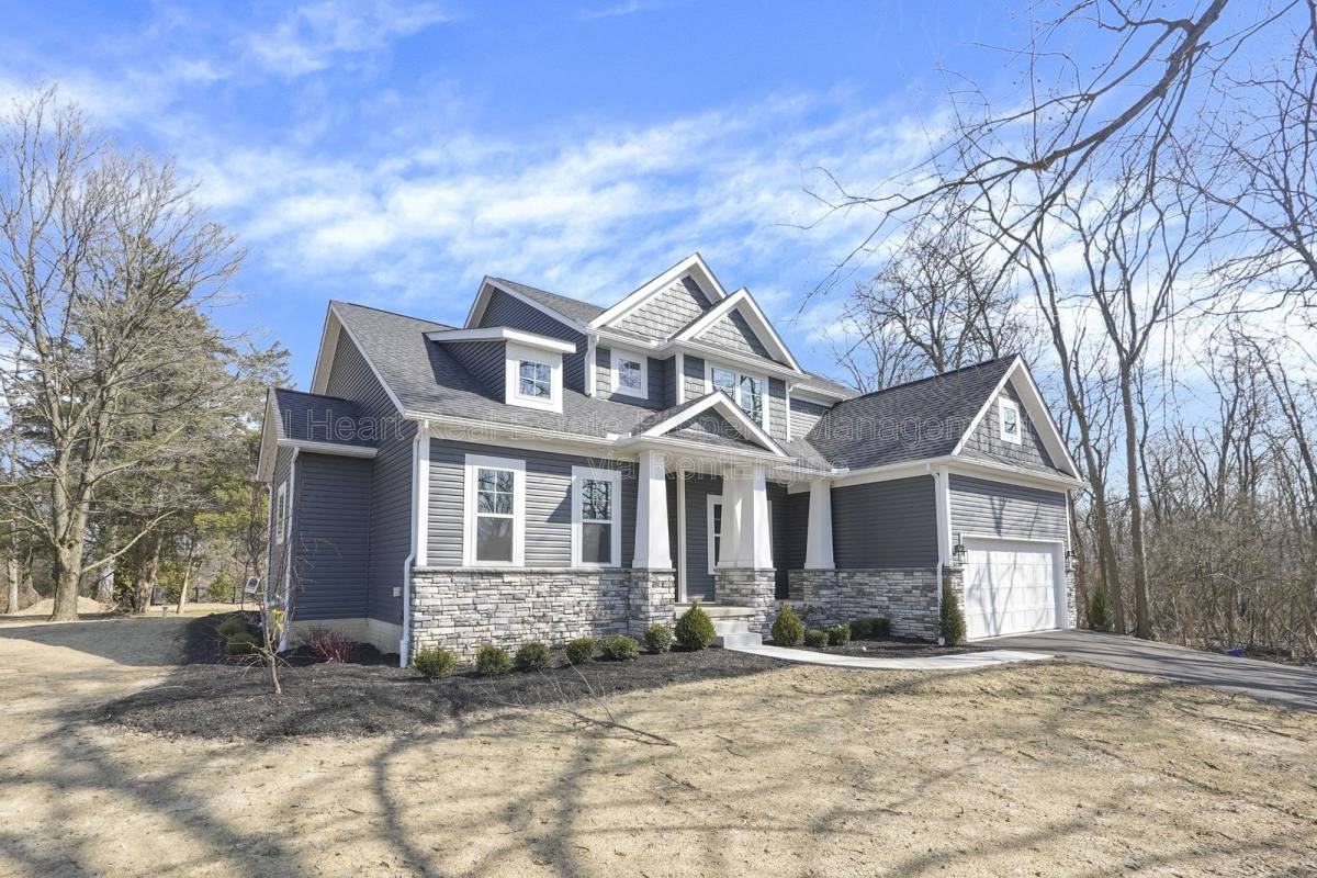 7570 Dublin Rd - Photo 2 of 10