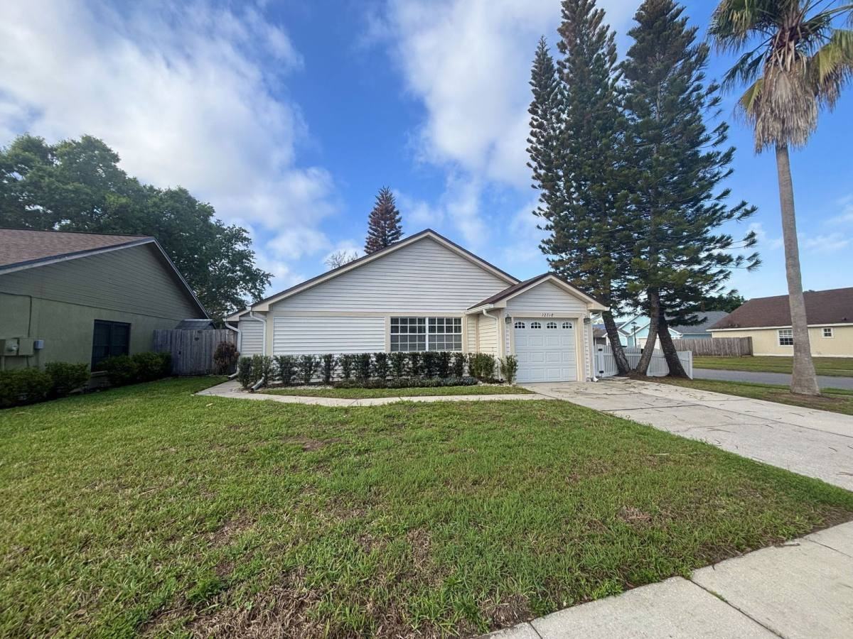 12718 Whiterapids Dr - Photo 2 of 10