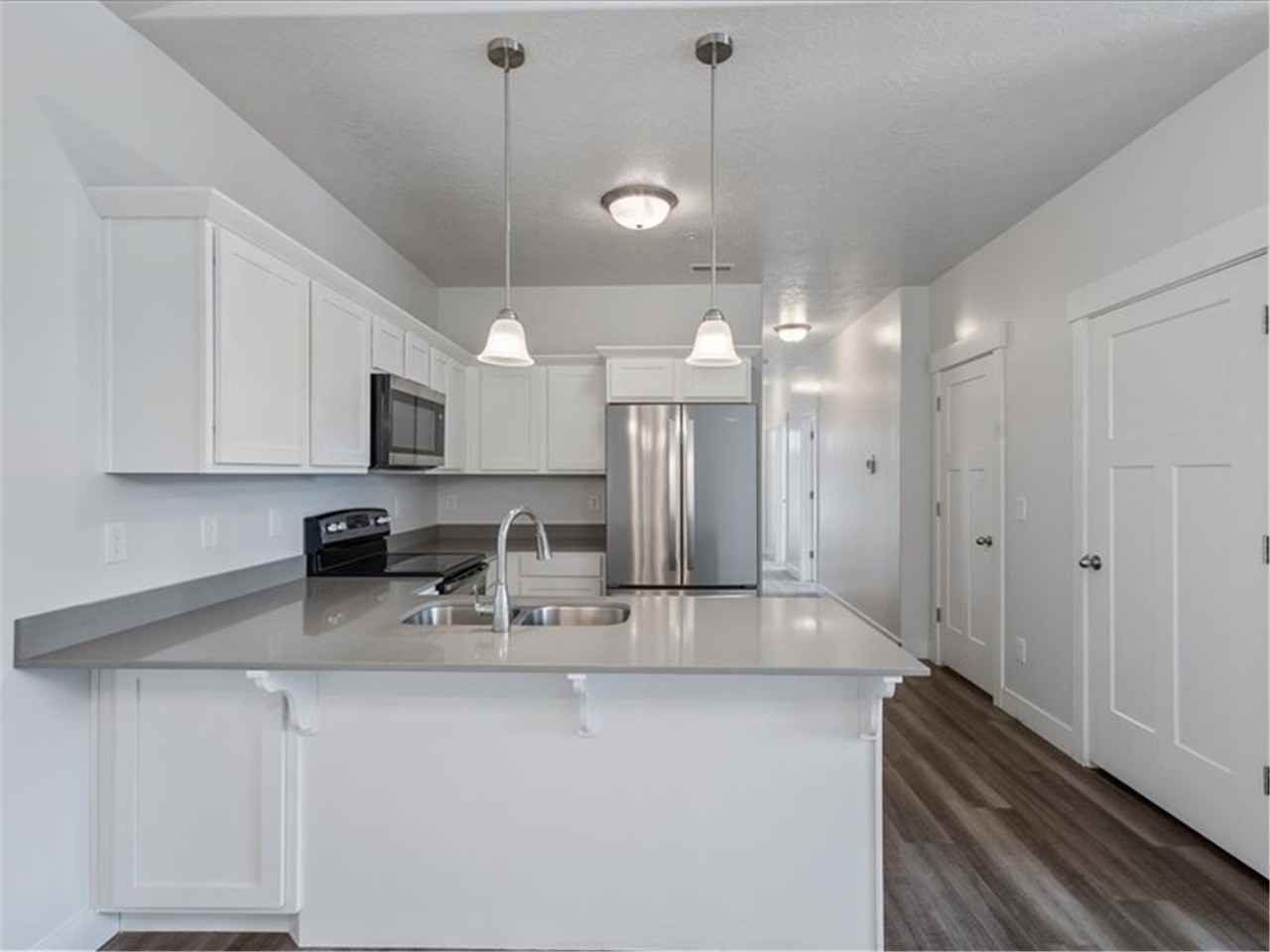 3679 Wn #302 - Photo 2 of 19