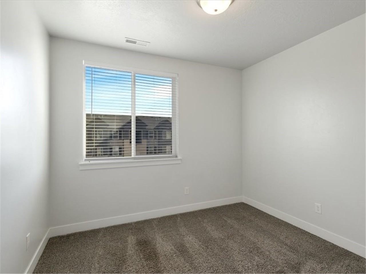 3679 Wn #302 - Photo 7 of 19