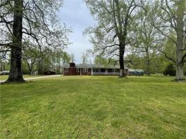 featured image of 3633 Loganville Hwy