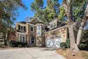 featured image of 5010 Highland Oaks Ct Se