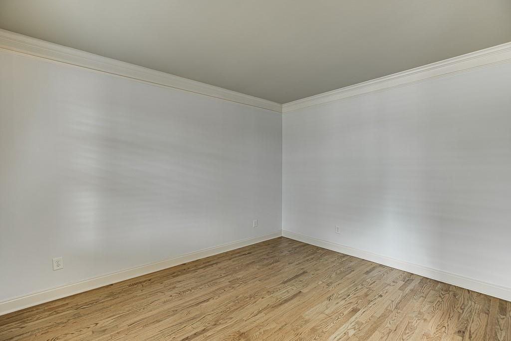 4537 Grandview Pkwy - Photo 5 of 50