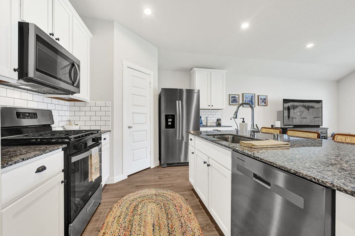 225 Big Spring Dr - Photo 3 of 3